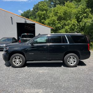 2017 Chevrolet TAHOE LS — фото 3