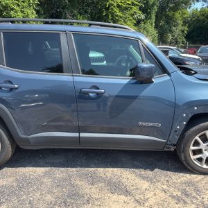 صورة 10 لـ 2021 JEEP RENEGADE LATITUDE