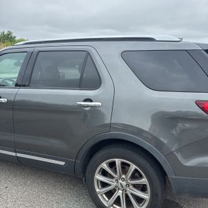 FORD EXPLORER LIMITED - 6