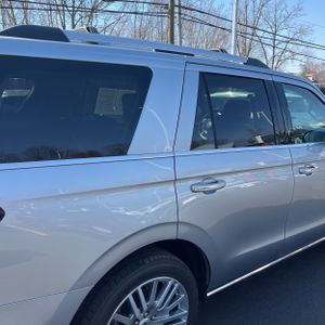 FORD EXPEDITION LIMITED - 8