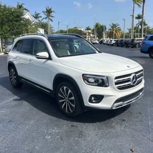 2022 Mercedes-BENZ GLB — миниатюра 12