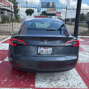 TESLA MODEL 3 BASE - 6