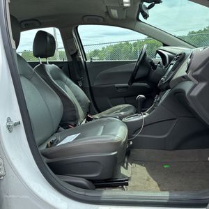 2017 Chevrolet SONIC PREMIER AUTO thumbnail 33