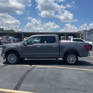 صورة 3 لـ 2024 FORD F-150 XLT