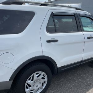 FORD EXPLORER BASE - 9