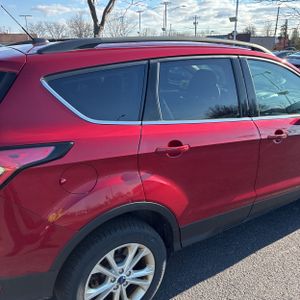 FORD ESCAPE SE - 9
