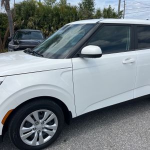 KIA SOUL LX - 2
