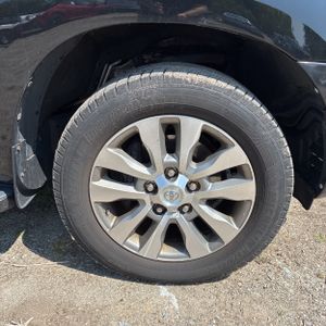 2015 Toyota SEQUOIA LIMITED — фото 16
