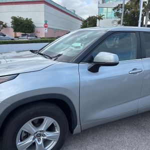 TOYOTA HIGHLANDER - 2