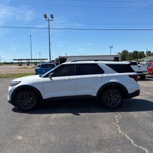 FORD EXPLORER ST - 3