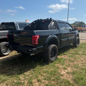 FORD F-150 LARIAT - 4