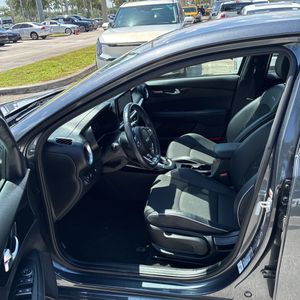 صورة مصغرة 32 لـ 2023 KIA FORTE GT-LINE