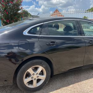 صورة 9 لـ 2020 Chevrolet MALIBU LS