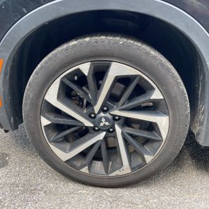 صورة مصغرة 17 لـ 2022 Mitsubishi OUTLANDER SEL
