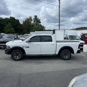 2016 RAM 1500 REBEL 照片 3