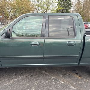 FORD F-150 LARIAT - 4