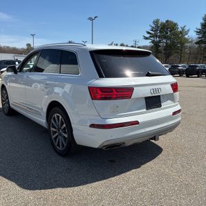 AUDI Q7 45 SE PREMIUM - 5