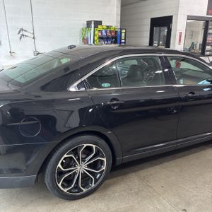 FORD TAURUS SHO - 9