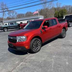 FORD MAVERICK LARIAT - 1