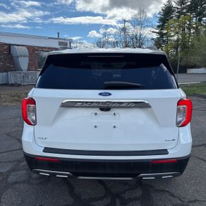 FORD EXPLORER XLT - 7