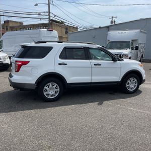 FORD EXPLORER BASE - 10