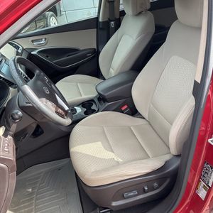 صورة 70 لـ 2017 Hyundai SANTA FE SE