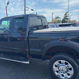 FORD F-250 SUPER DUTY LARIAT - 6