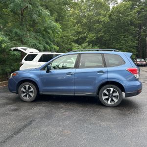 صورة 3 لـ 2017 Subaru FORESTER 2.5I PREMIUM