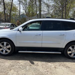 CHEVROLET TRAVERSE - 4