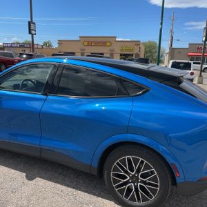 FORD MUSTANG MACH-E PREMIUM - 6