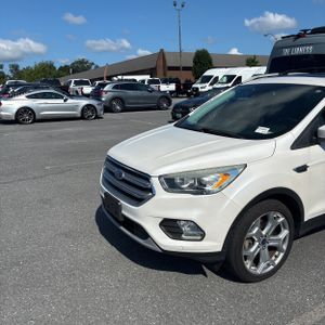 صورة 2 لـ 2017 FORD ESCAPE TITANIUM