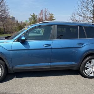 VOLKSWAGEN ATLAS V6 SE - 4