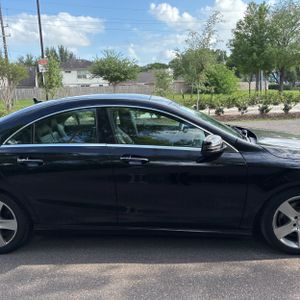 MERCEDES-BENZ CLA - 10