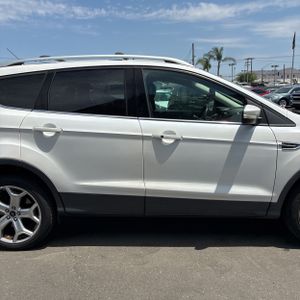 2017 FORD ESCAPE TITANIUM thumbnail 11