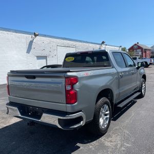 صورة 8 لـ 2023 Chevrolet SILVERADO 1500 LT