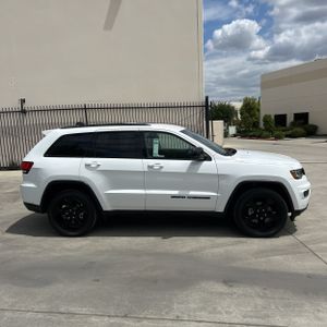 JEEP GRAND CHEROKEE - 10