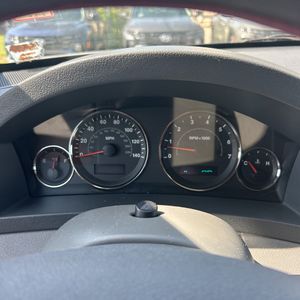 2006 JEEP GRAND CHEROKEE LAREDO — миниатюра 37