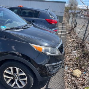 KIA SPORTAGE LX - 10