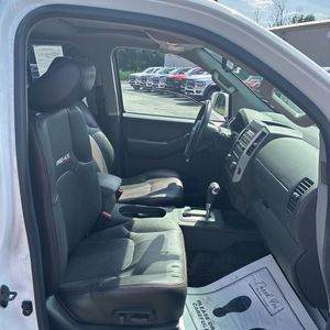 2012 Nissan FRONTIER PRO-4X 缩略图 33