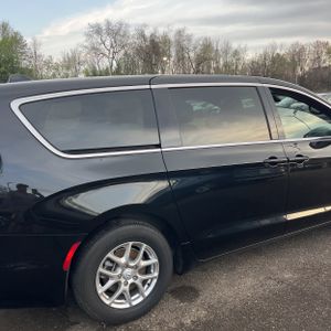 CHRYSLER PACIFICA SELECT - 9