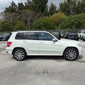 Mercedes-Benz GLK Class GLK350 - 10