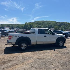 2011 FORD F-150 XLT photo 10