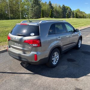 KIA SORENTO LX - 8