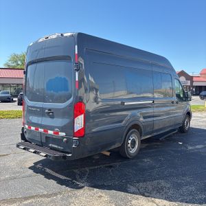 FORD TRANSIT 250 - 8