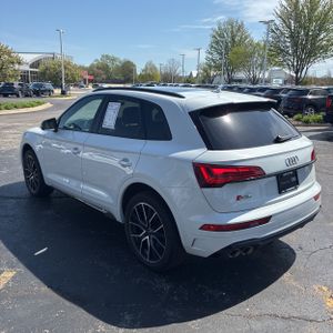 AUDI SQ5 PREMIUM PLUS - 5