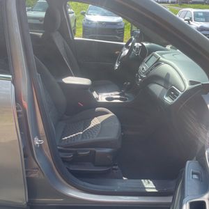 صورة مصغرة 32 لـ 2018 Chevrolet EQUINOX LT