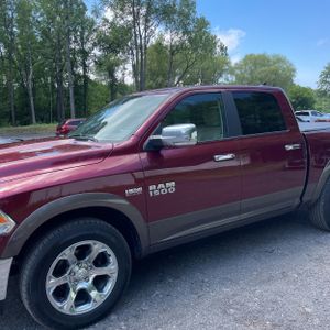 2017 RAM 1500 LARAMIE 照片 2
