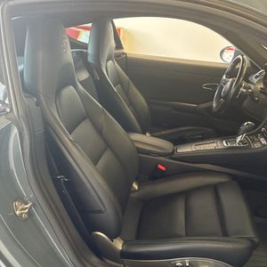 2018 Porsche 718 CAYMAN BASE — фото 32