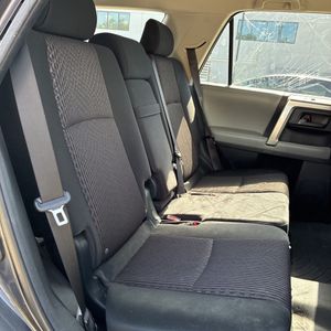 2013 Toyota 4RUNNER SR5 thumbnail 35