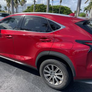 Lexus NX 300 Base - 6
